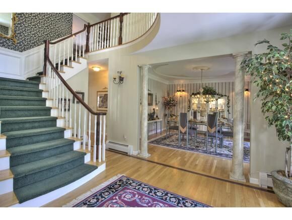 Property Photo:  45 Pembroke Way  NH 03110 