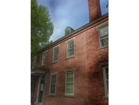 Property Photo:  98 W West Merrimack Street B  NH 03101 