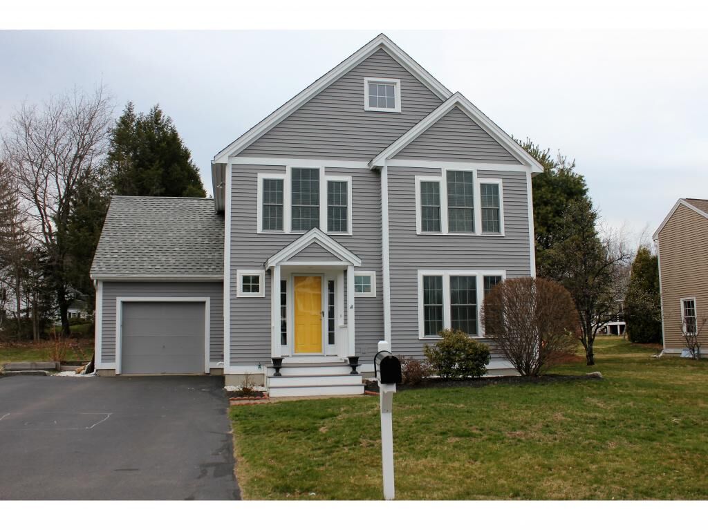 Property Photo:  1 Exeter Farms Road  NH 03833 