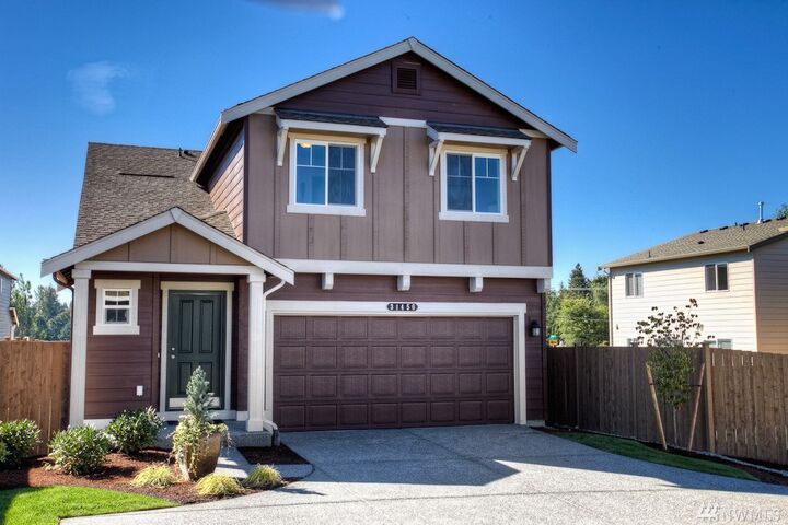 Property Photo:  2507 N McIntosh St  WA 98926 