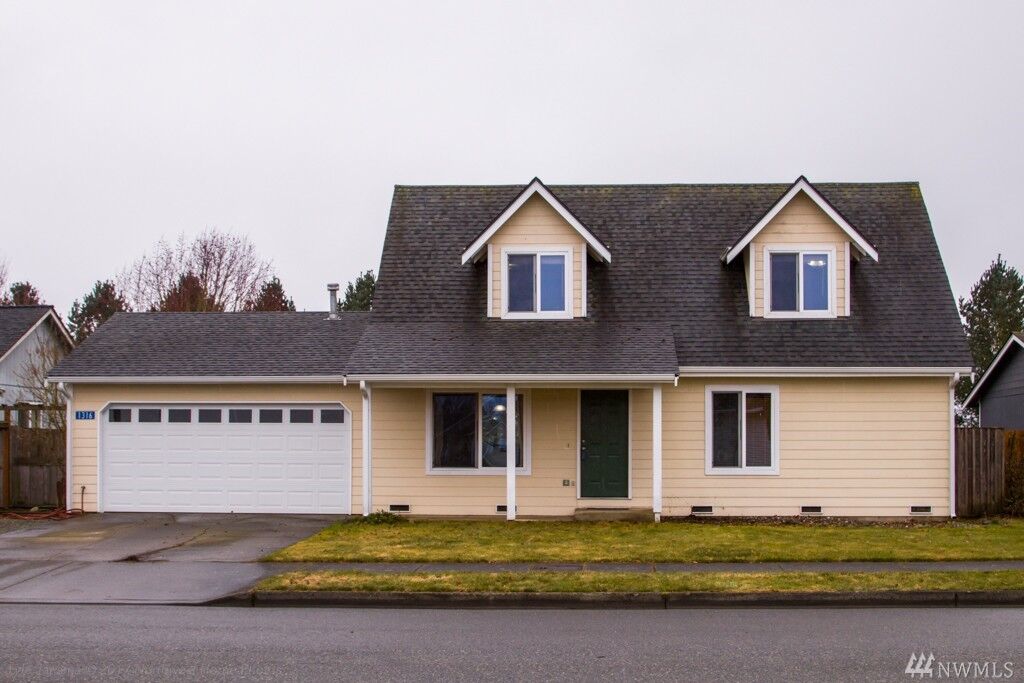 Property Photo: 1316 E Gilkey Rd WA 98233