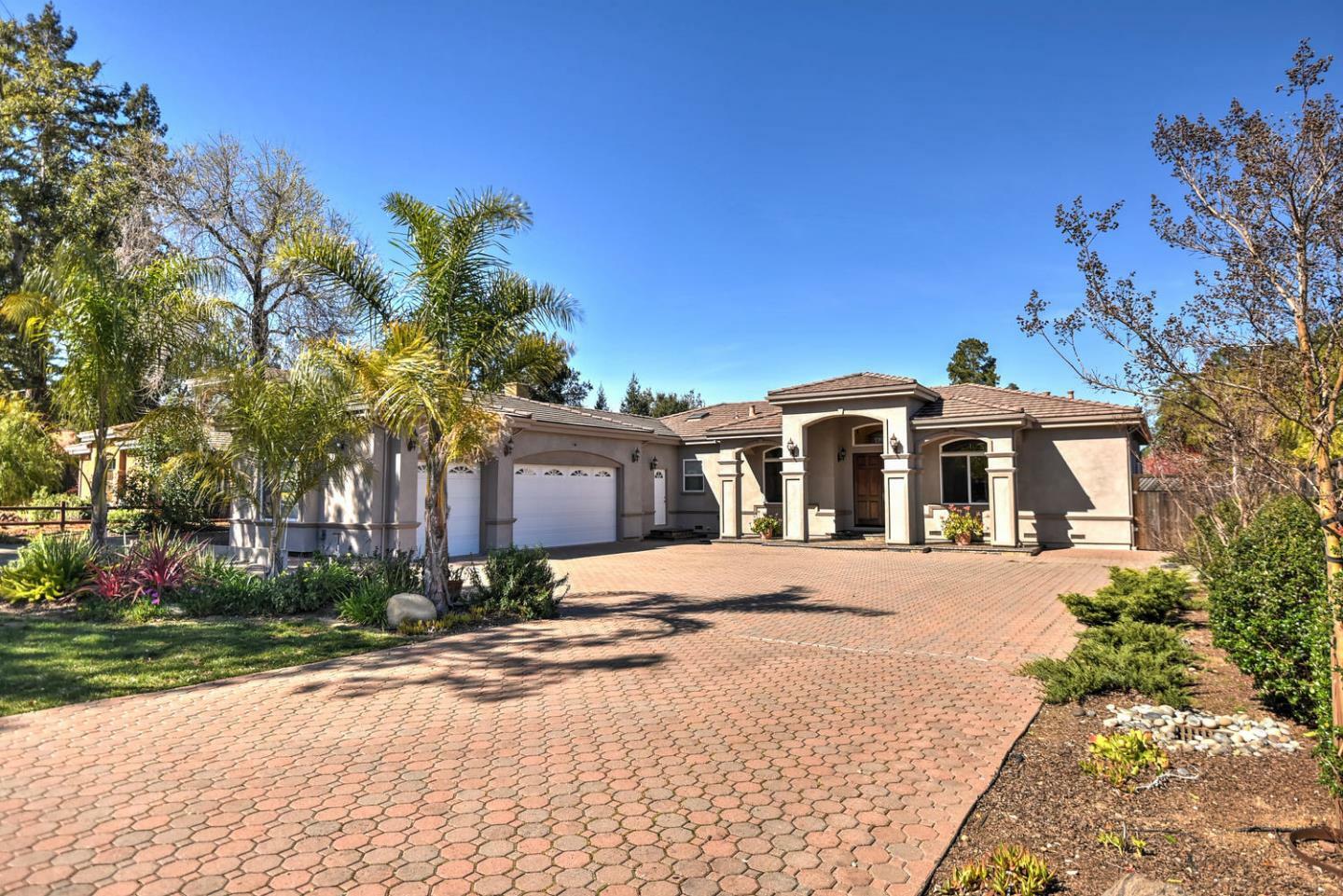 Property Photo:  20689 Verde Vista Lane  CA 95070 