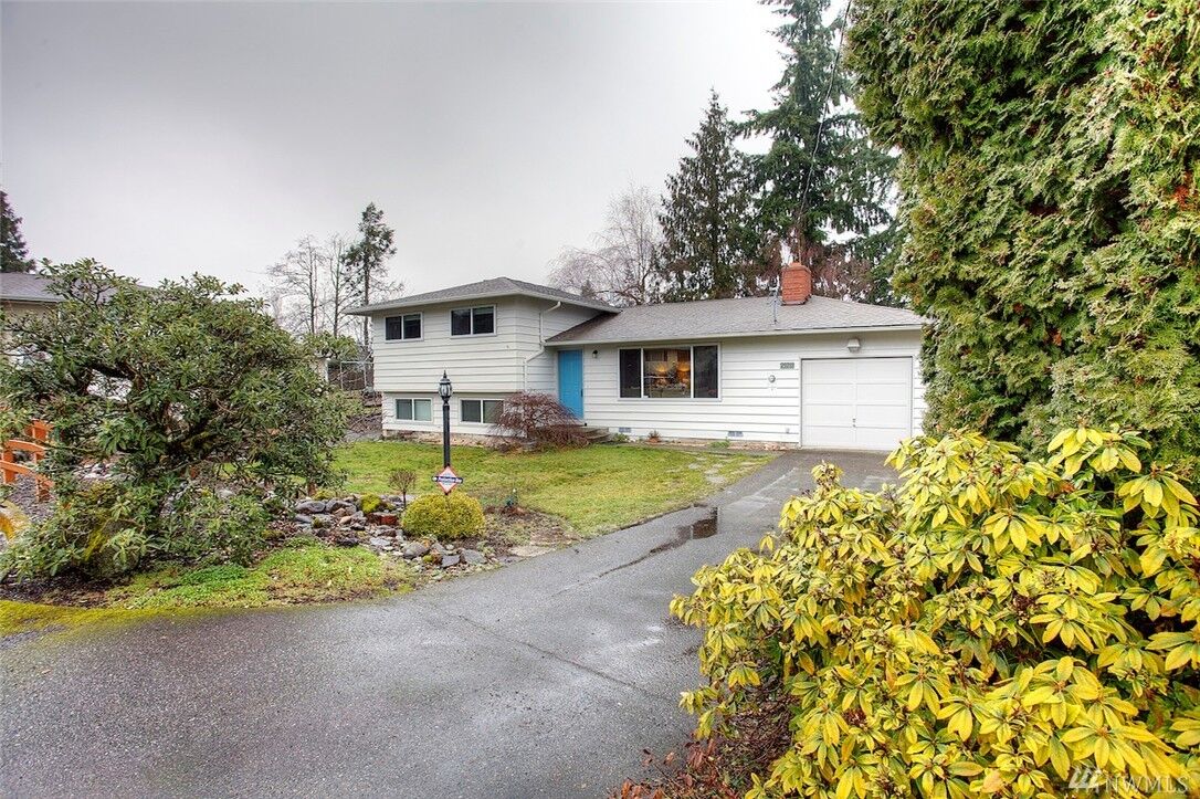 Property Photo: 29210 37th Place S WA 98001