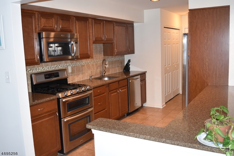 Property Photo: 14 Spokane Ln NJ 08876