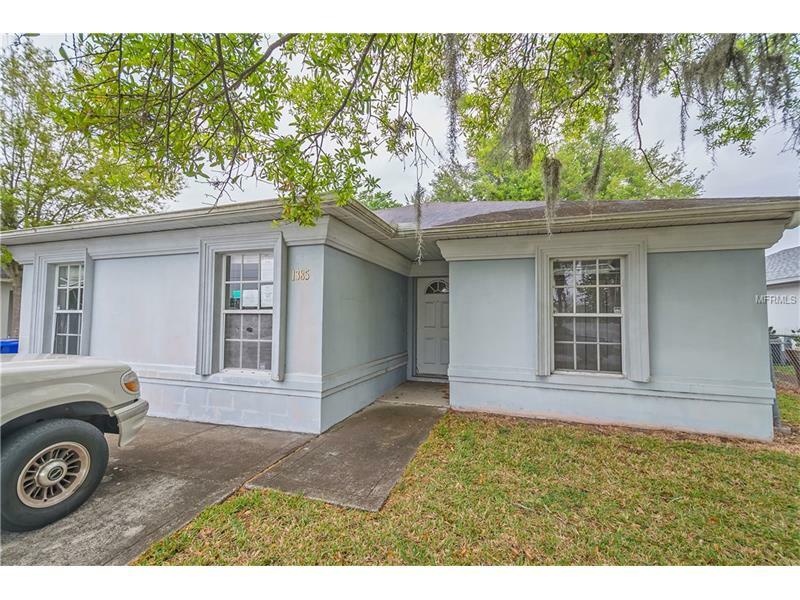 Property Photo:  1385 Forest Park Street  FL 33803 