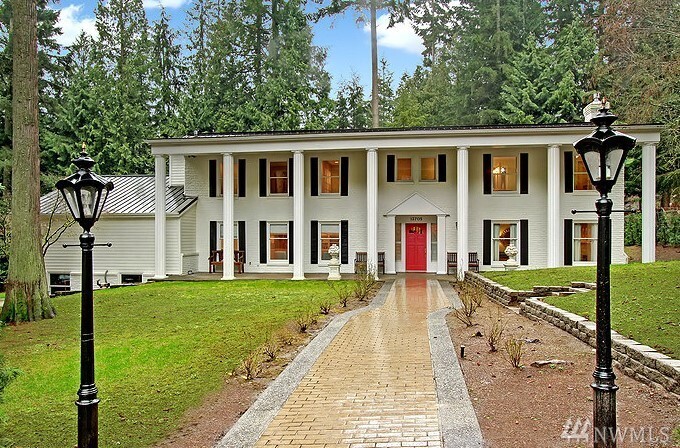 Property Photo:  13705 NE 36th Place  WA 98005 