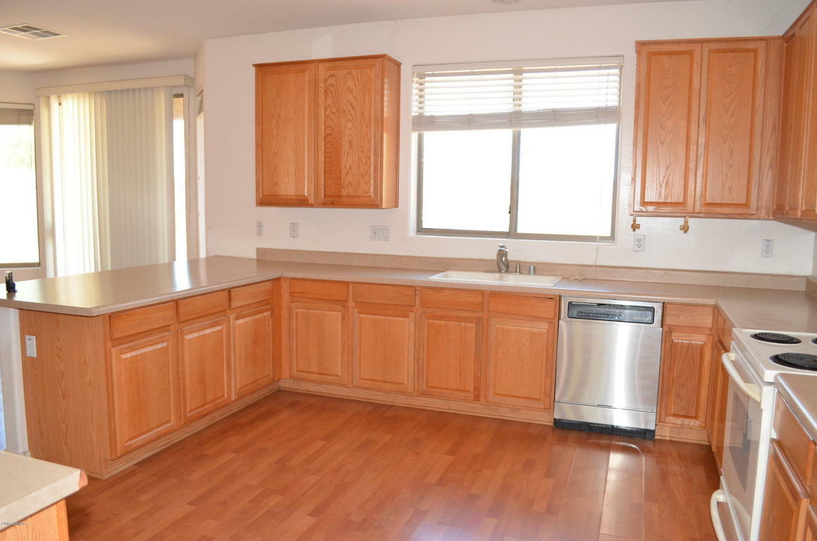 Property Photo:  2825 N 103rd Avenue  AZ 85392 