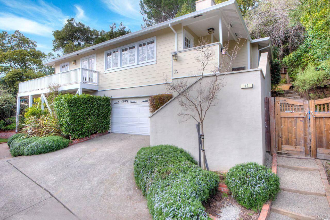 Property Photo:  11 Almenar Drive  CA 94904 