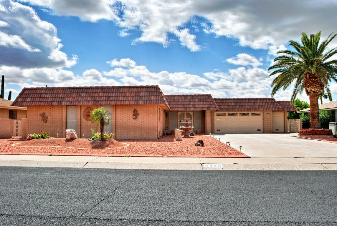 Property Photo:  9429 W Rolling Hills Drive  AZ 85351 