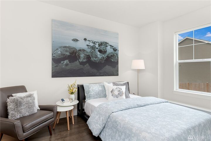 Property Photo:  6010 155th St SW  WA 98026 