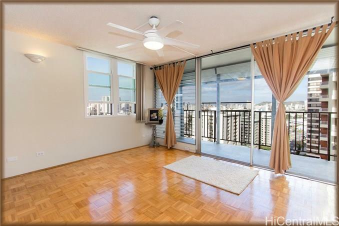 2754 Kuilei Street 1803  Honolulu HI 96826 photo