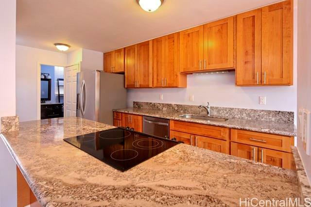 Property Photo:  94-406 Kapuahi Street 41  HI 96789 