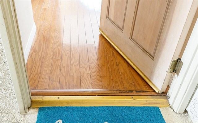 Property Photo: 3743 S Canfield Avenue 301 CA 90034