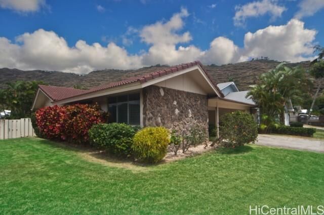 1045 Wainiha Street  Honolulu HI 96825 photo