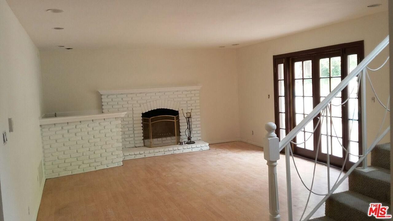 Property Photo:  22607 Margarita Dr  CA 91364 