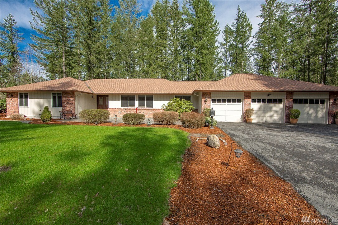 Property Photo:  32024 170th Place SE  WA 98092 