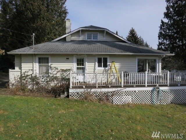 Property Photo: 17606 49th Place SE WA 98290