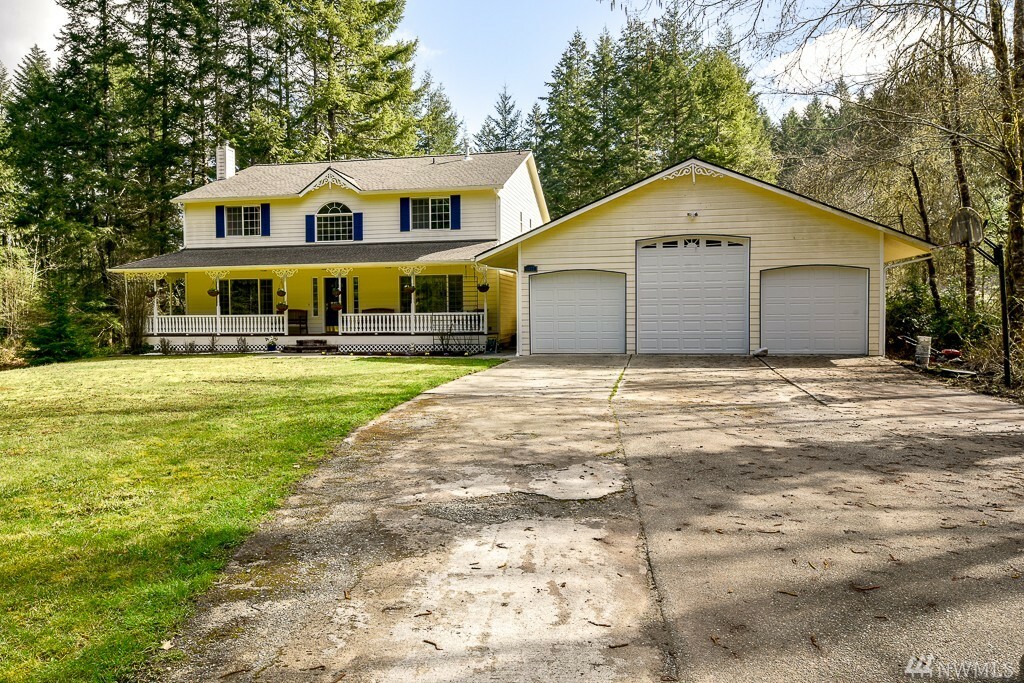 Property Photo:  6677 Valley View Lane  WA 98367 