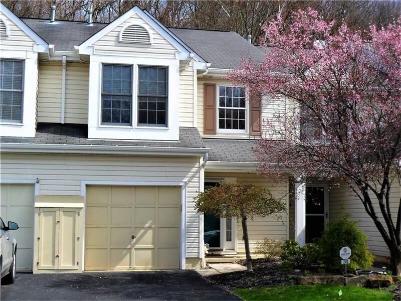 Property Photo:  249 Commons Dr  PA 15139 