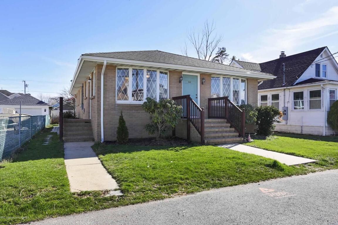 Property Photo: 546 E Longport Avenue NJ 08740