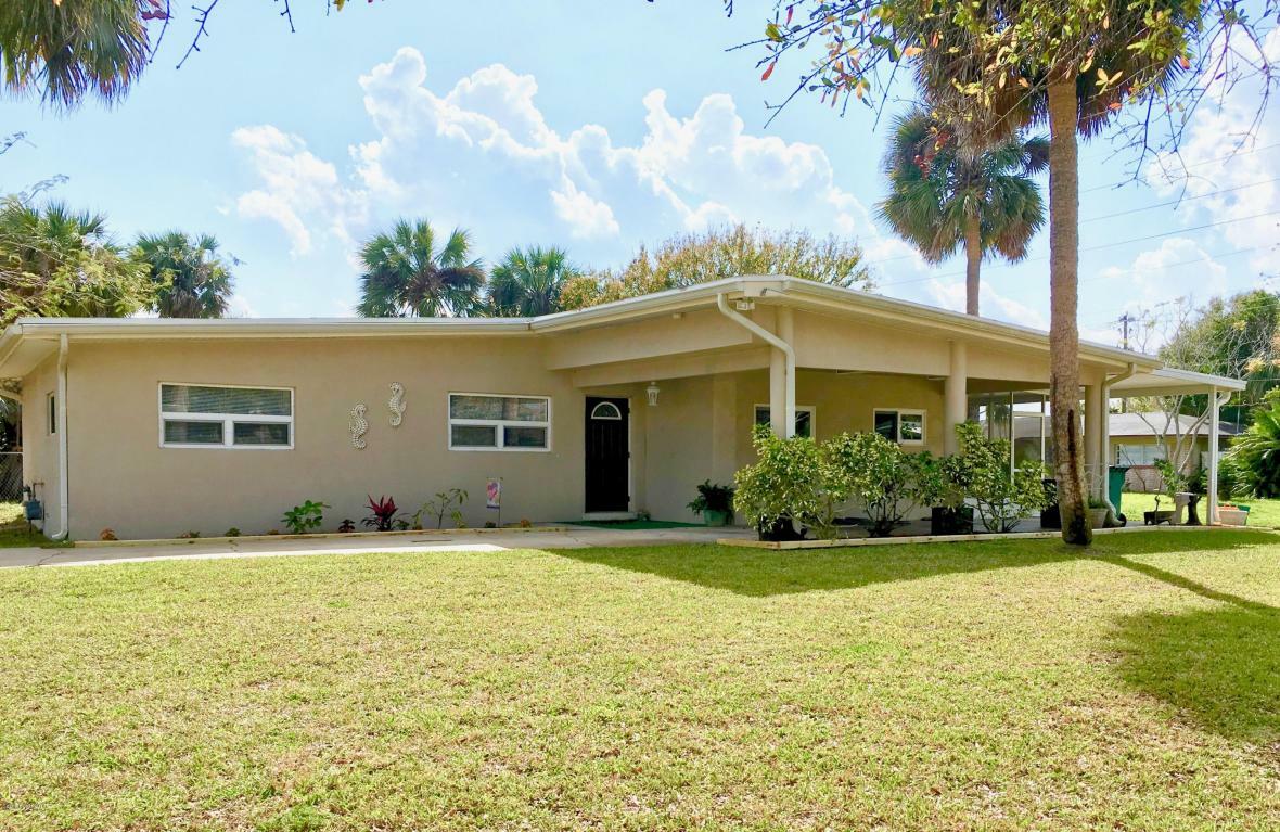 Property Photo:  1659 Vernon Dicks Drive  FL 32935 