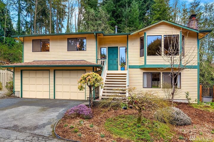 18307 76th Ave W  Edmonds WA 98026 photo