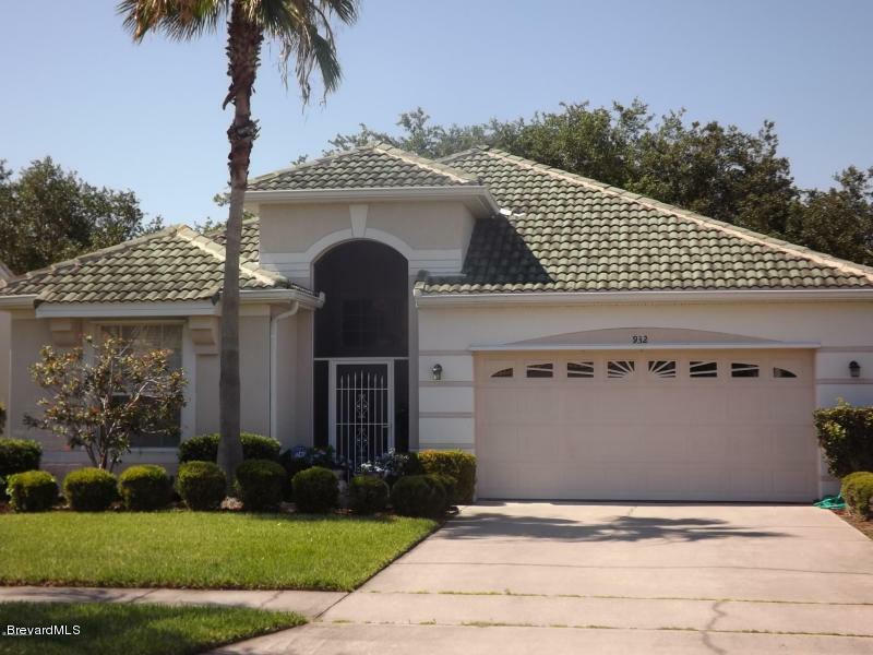 Property Photo:  932 Wimbledon Drive  FL 32940 