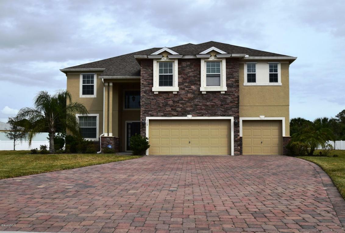 Property Photo:  260 SE Grouper Circle  FL 32909 