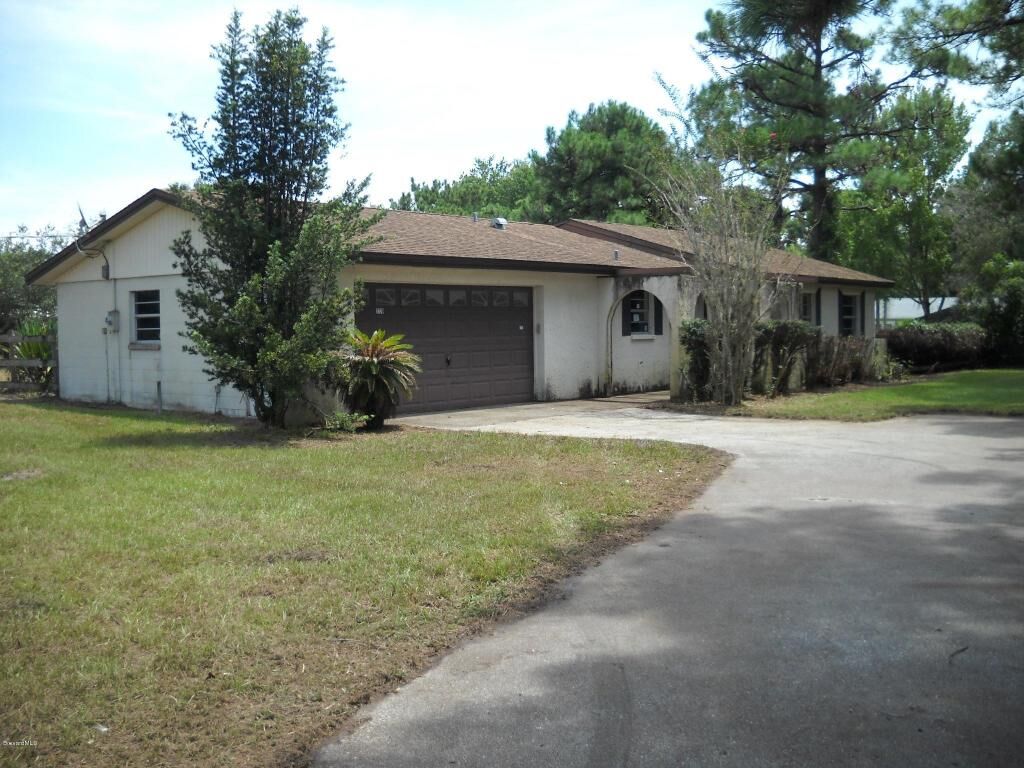 Property Photo:  2720 Marshall Court  FL 32926 