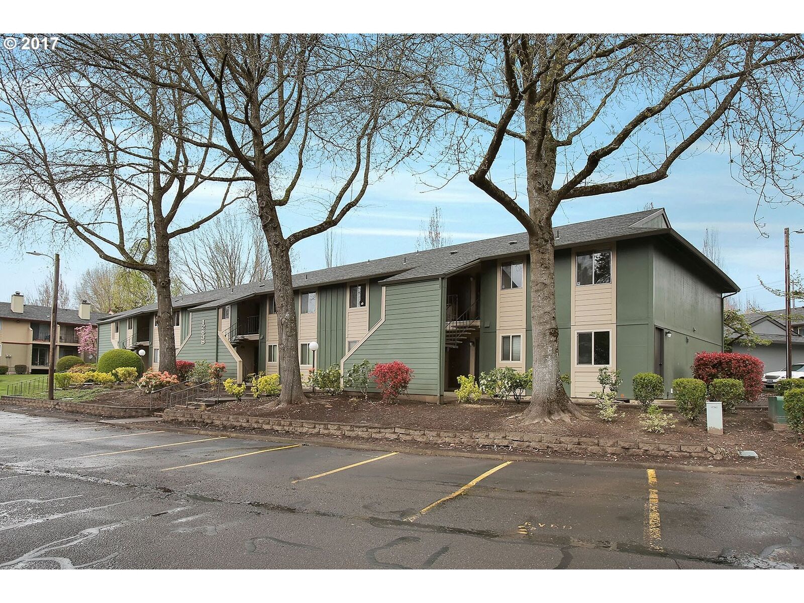 Property Photo:  12638 NW Barnes Rd 11  OR 97229 