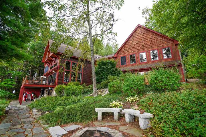 Property Photo:  27 Wadleigh Point Road  NH 03848 