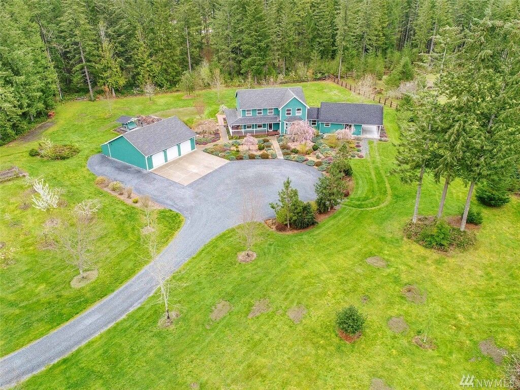 Property Photo: 2826 E 342nd Street WA 98580