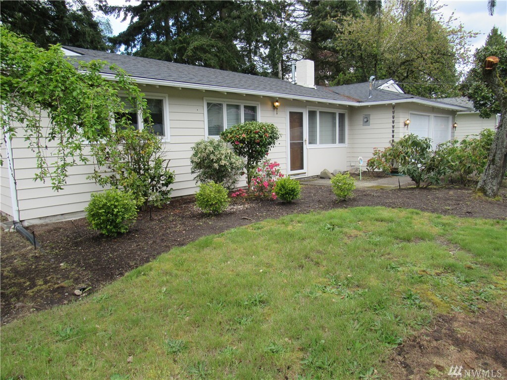 Property Photo: 457 155th Ave SE WA 98007