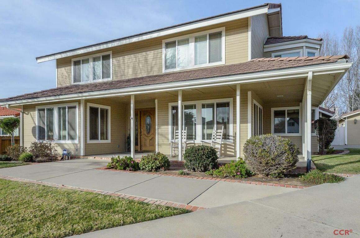 Property Photo: 1315 Jodi Court CA 93454