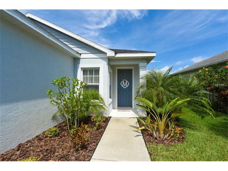 Property Photo:  5223 Aqua Breeze Drive  FL 34208 