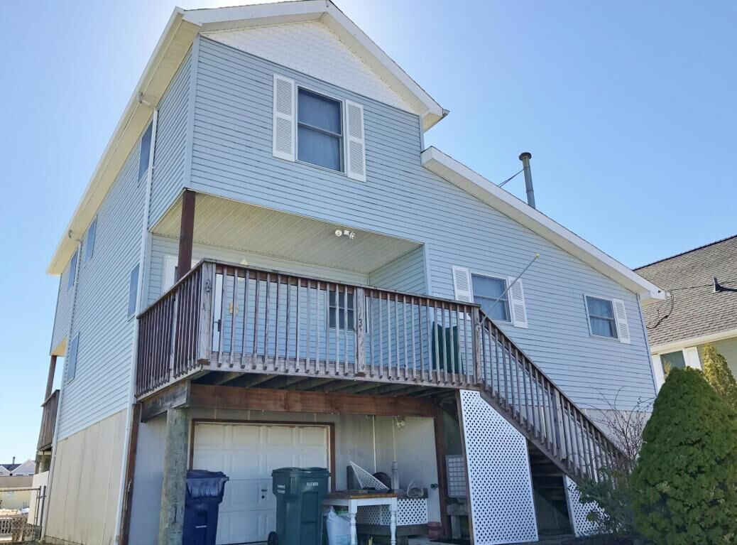 Property Photo:  134 E Susquehanna Drive  NJ 08087 