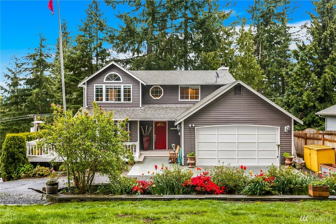 Property Photo: 14661 204th Ave SE WA 98059