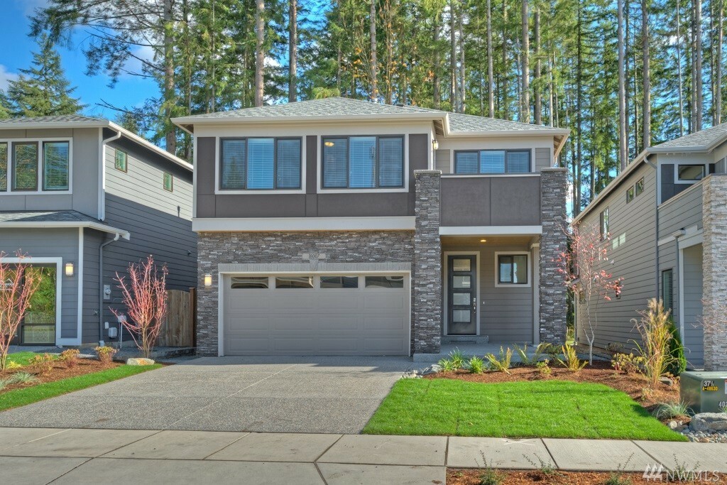 Property Photo:  1525 184th St SW 17  WA 98037 