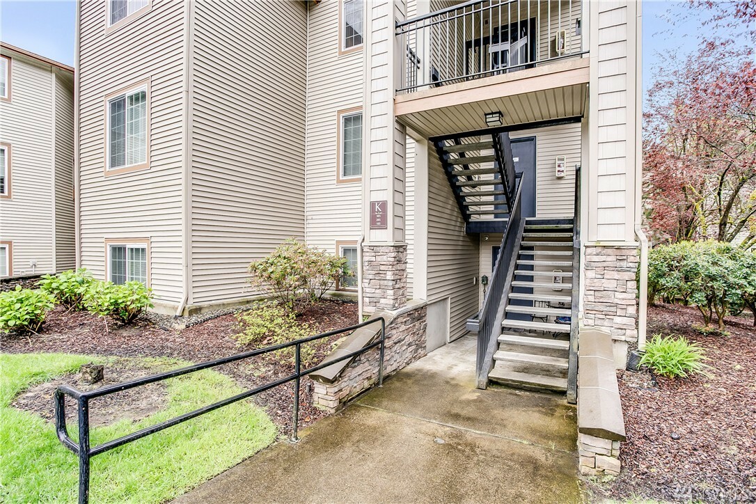 Property Photo:  25025 SE Klahanie Blvd K305  WA 98029 