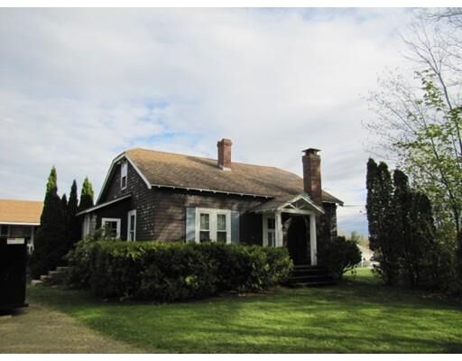 Property Photo:  198 Glenwood Road  MA 01543 