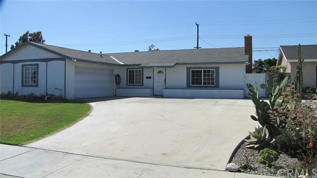 Property Photo:  12101 Canter Street  CA 92845 