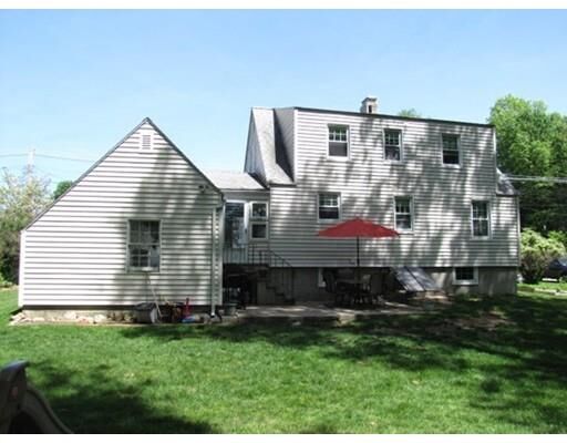 Property Photo:  24 Edgewood Dr  MA 01545 