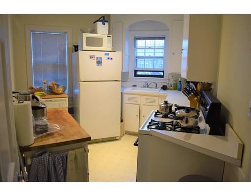 Property Photo: 8 Garden Ct 2 MA 02138