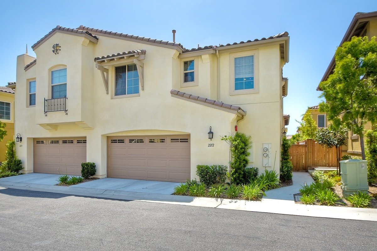 Property Photo: 2212 Laramie Way CA 92078