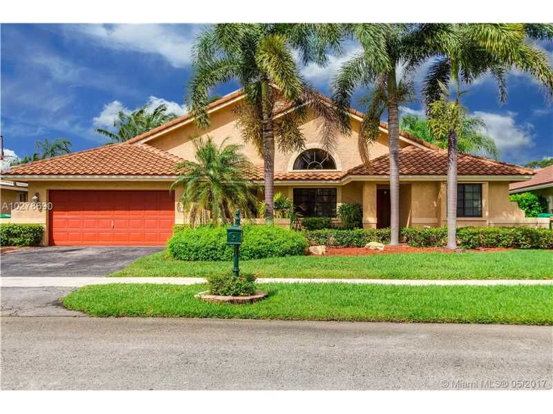 Property Photo:  2119 SW 97th Ln  FL 33324 