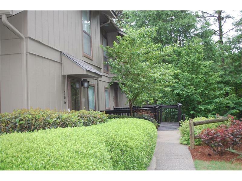 Property Photo: 308 Cumberland Court 30080