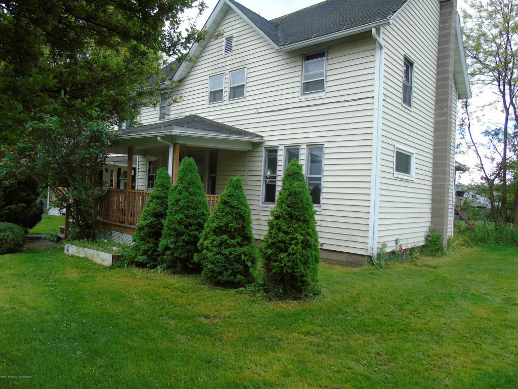 Property Photo:  107 Eleanor Street  PA 18444 
