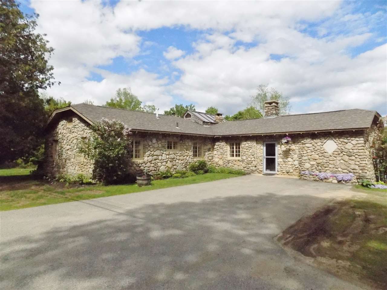 Property Photo:  127 Allard Hill Road  NH 03849 