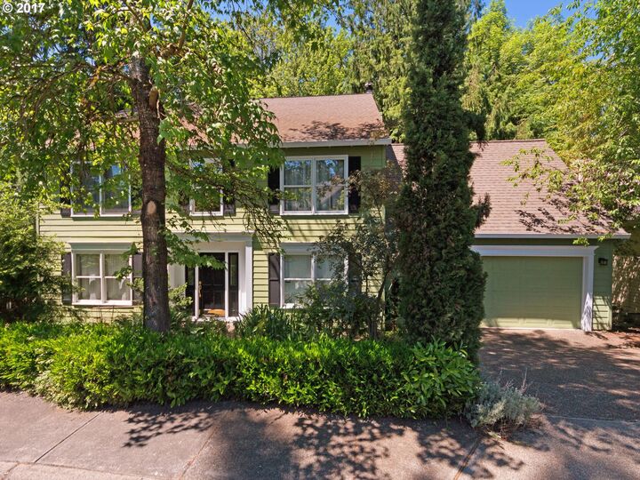 7683 SW Leslie St  Portland OR 97223 photo