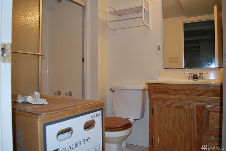 Property Photo:  410 Plymouth St NW  WA 98502 